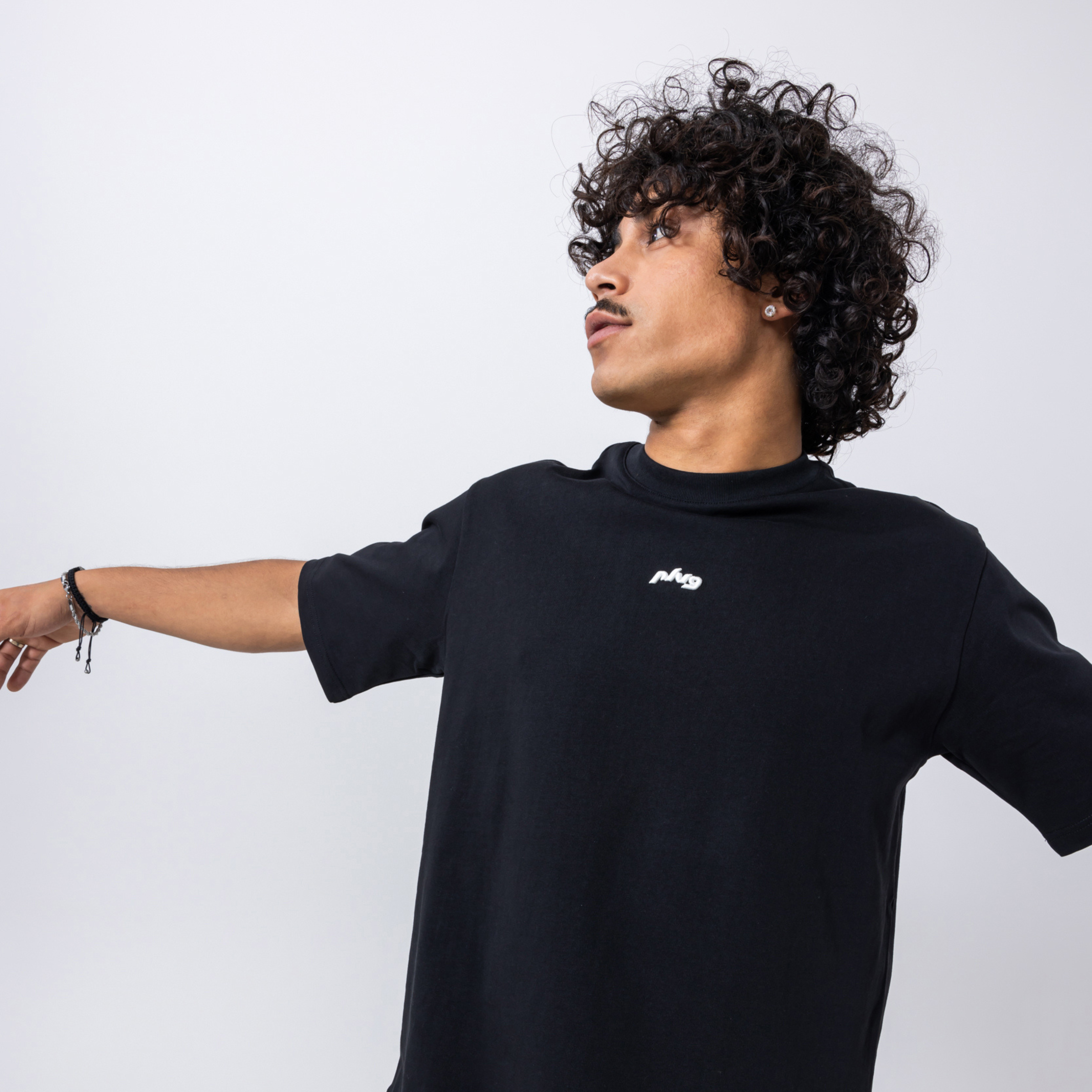 PLUG Oversized T-shirt 100% Organic Cotton