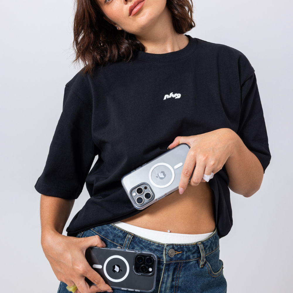 PLUG Anti-Yellowing MagSafe Phone Case